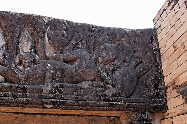 04-Prasat Sa Kamphaeng Yai-057